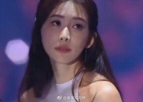 娱乐大爆料网红排行榜最新,网红排行榜新鲜出炉，谁是新一代顶流？